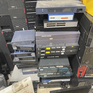 深圳回收界“六邊形戰(zhàn)士”，強(qiáng)到?jīng)]朋友