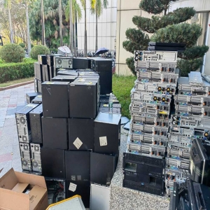 深圳回收電腦同城快速回收，英耀閃電服務(wù)，無需久等